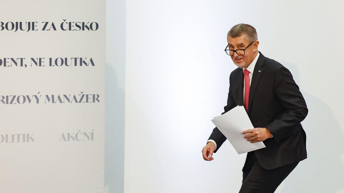Sociologové: Babiš ulovil voliče SPD, Přísahy a ČSSD. Teď rozhodnou debaty